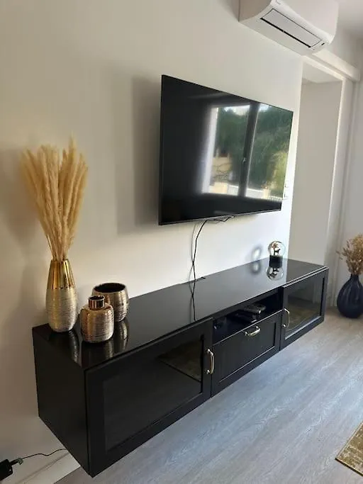 Appartamento Joli F2, 7 Min De La Gare Cannes
